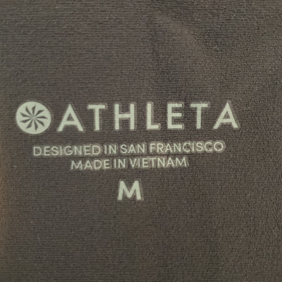 Athleta tank top with coordinating crop leggings - Picture 10 of 12
